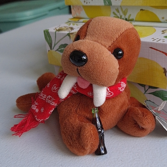 Walrus Coca-Cola Bean Bag Plush - Picture 2 of 5